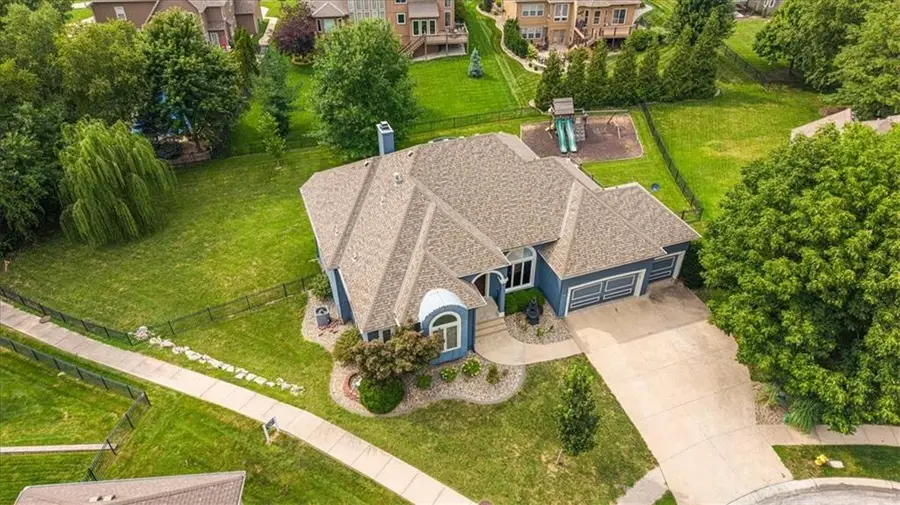 2612 SW Winterbrook Circle, Lees Summit, MO 64081 - #2