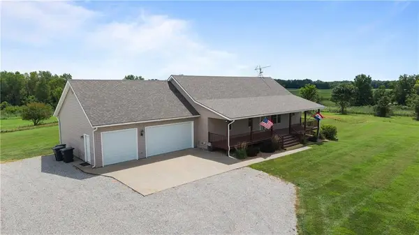 419 NE 251 Road, Warrensburg, MO 64093