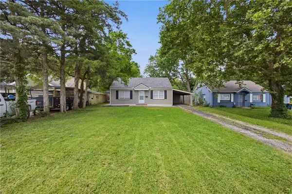 1124 E 80th Street, Kansas City, MO 64131