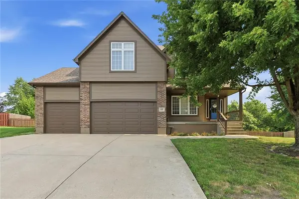 932 Elder Court, Raymore, MO 64083