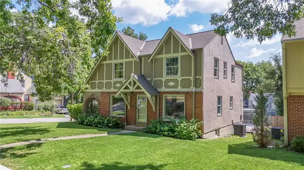 7403 Campbell Street, Kansas City, MO 64131