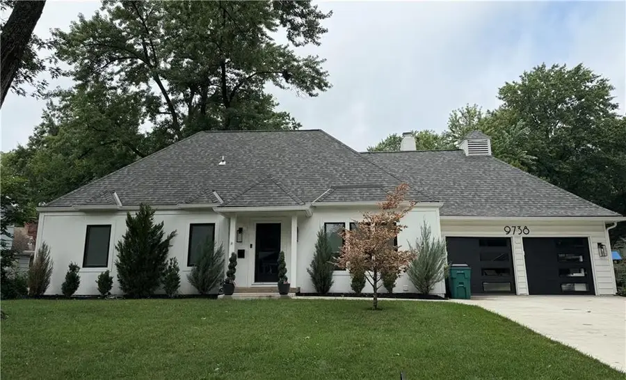 9738 Howe Drive, Overland Park, KS 66206 - #3