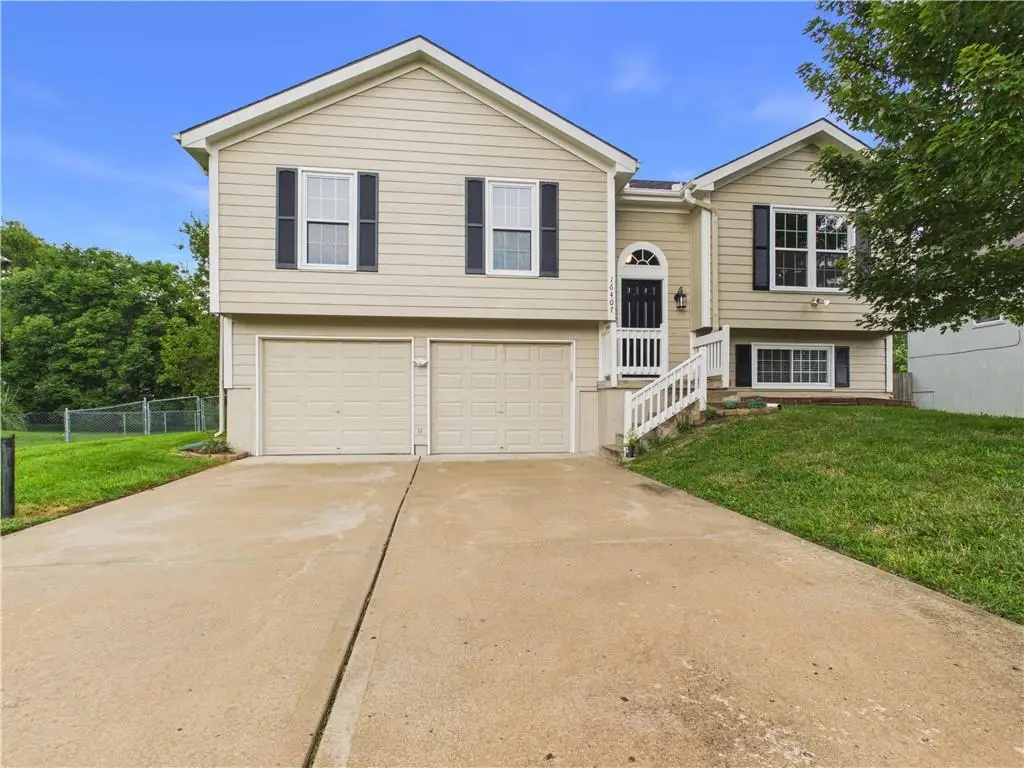 16407 Harris Avenue, Belton, MO 64012 - #1