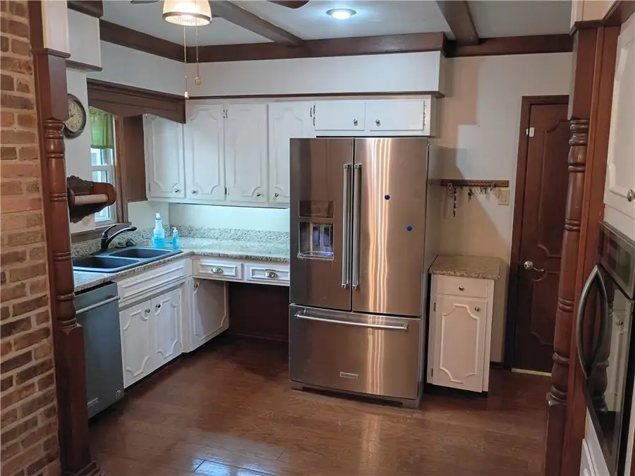 506 Elmwood Lane, Pittsburg, KS 66762 - #2