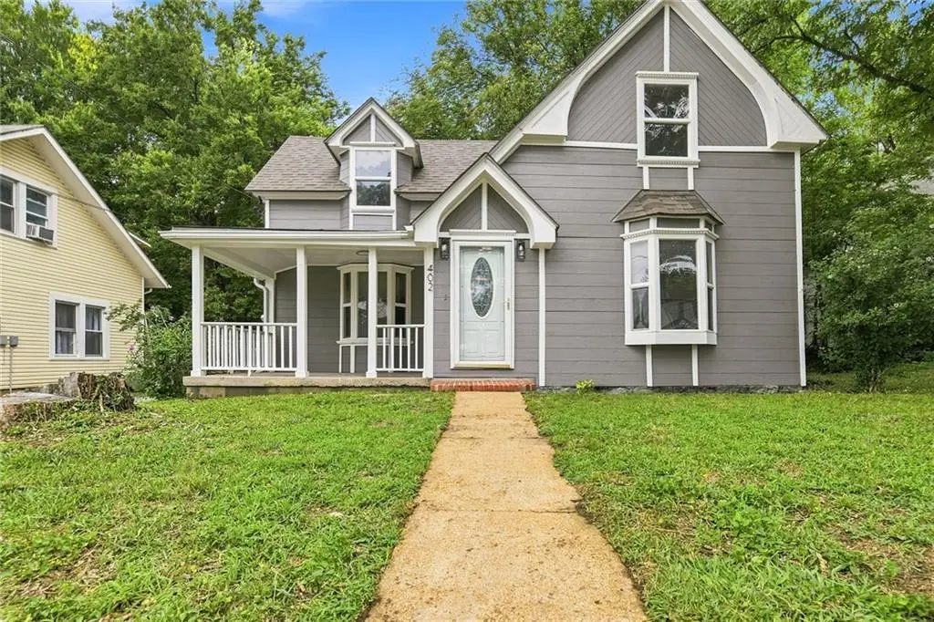 402 S Camden Street, Richmond, MO 64085 - #1