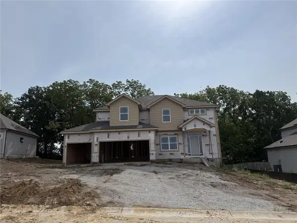 9021 N Colorado Avenue, Kansas City, MO 64156