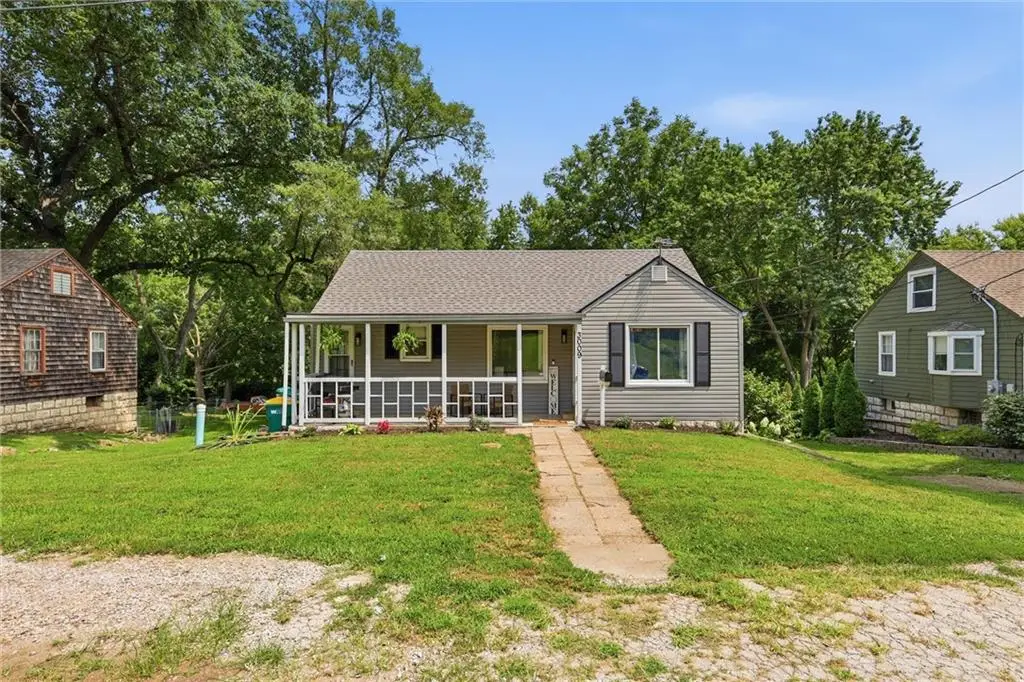 3009 N 52nd Street, Kansas City, KS 66104 - #1