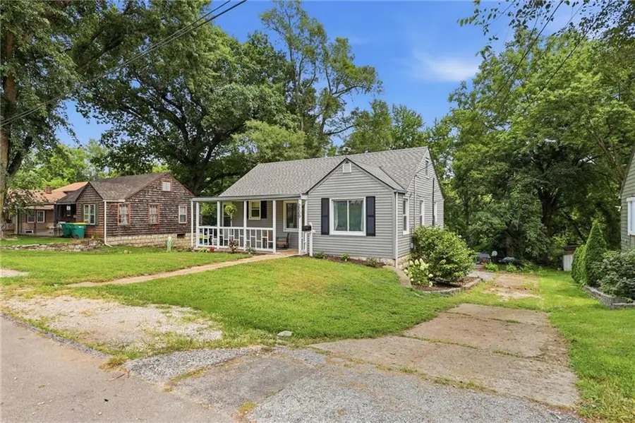 3009 N 52nd Street, Kansas City, KS 66104 - #3