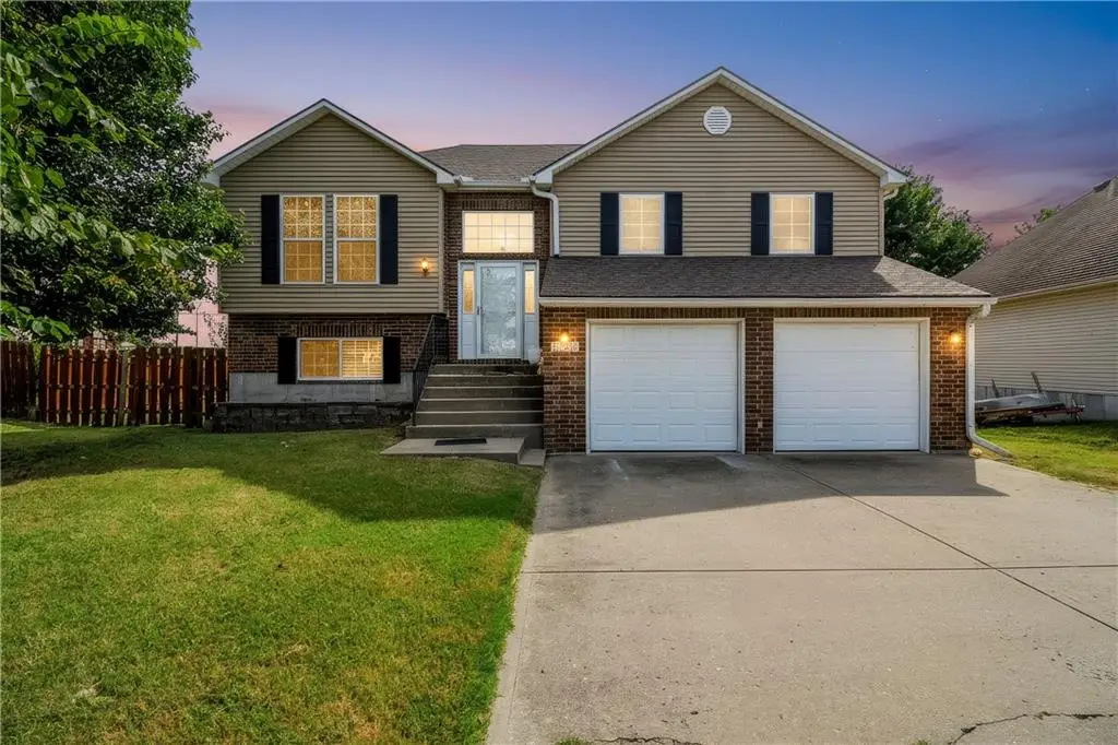 1309 Cloverleaf Court, Warrensburg, MO 64093 - #1
