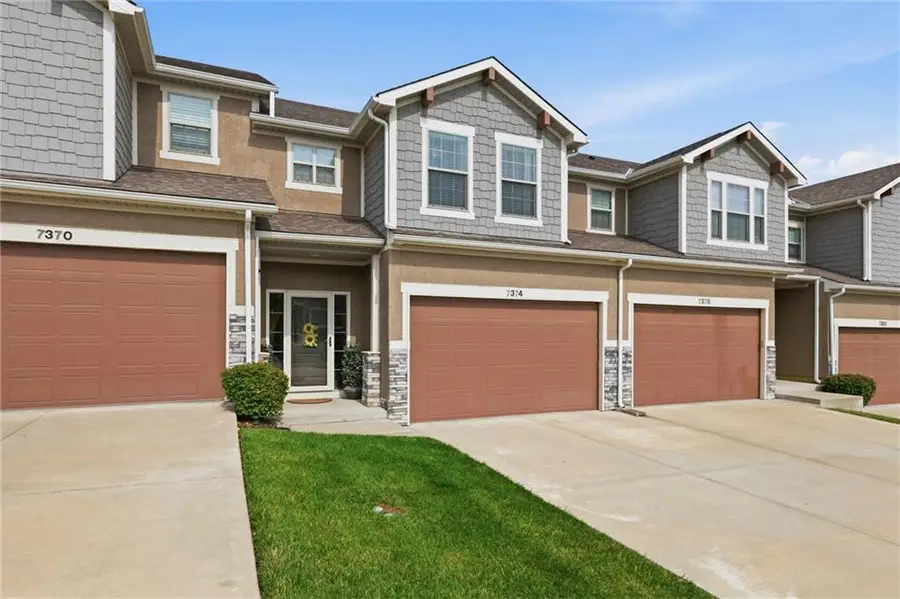 7374 Griffey Street, Kansas City, MO 64152 - #2