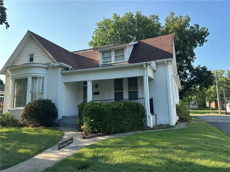 1712 South Street, Lexington, MO 64067 - #2