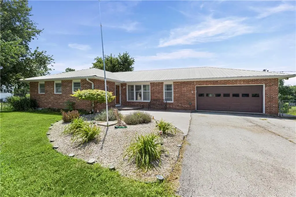 306 E 8th Street, Wellsville, KS 66092 - #1