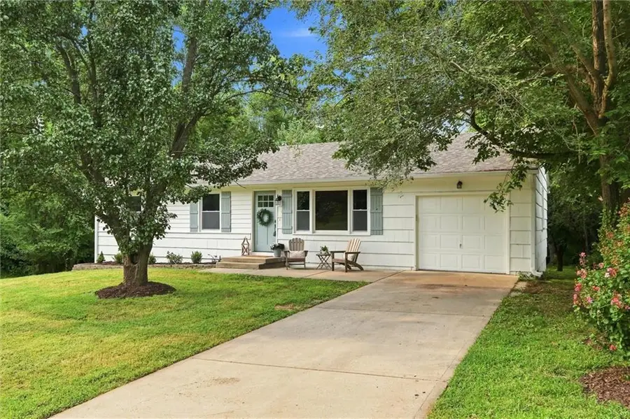 1001 Stafford Drive, Pleasant Hill, MO 64080 - #3