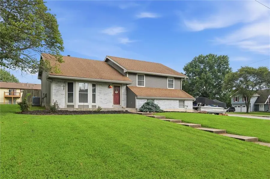 2621 S 22nd Terrace, Leavenworth, KS 66048 - #3