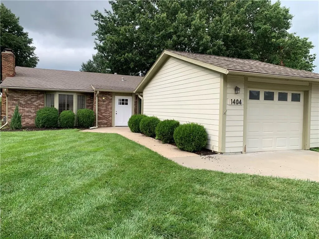 1404 W Stone Boulevard, Raymore, MO 64083 - #1