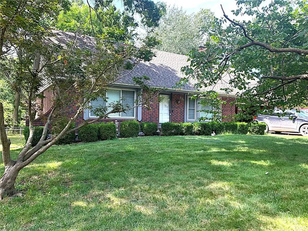1705 NW Willow Circle, Blue Springs, MO 64014 - #1