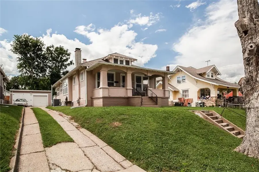1424 S 37th Street, Kansas City, KS 66106 - #2