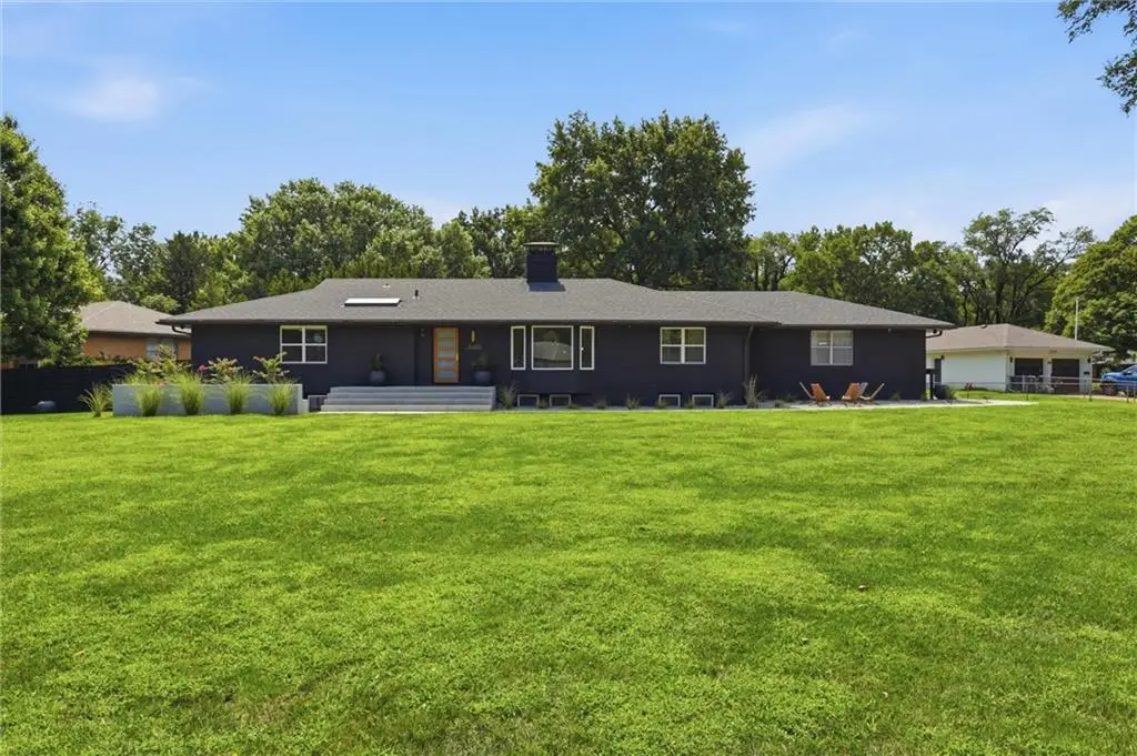 11405 Glen Arbor Terrace, Kansas City, MO 64114 - #1
