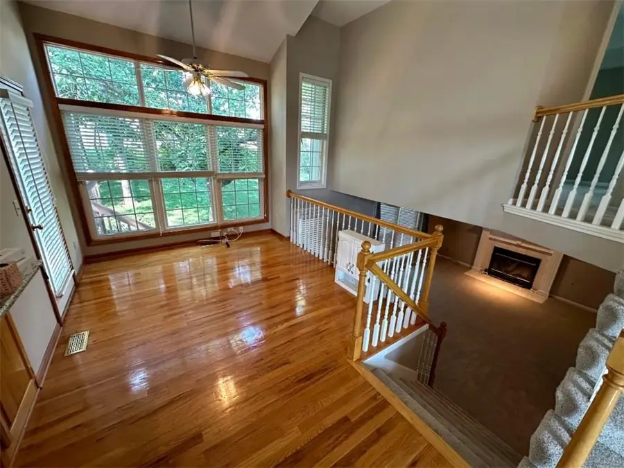 125 NW Whitlock Street, Lees Summit, MO 64081 - #2