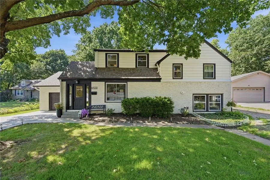 6920 Walmer Street, Overland Park, KS 66204 - #2