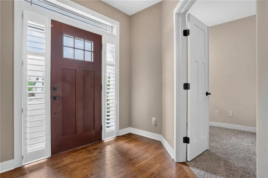 6118 NW 95th Street, Kansas City, MO 64154 - #2