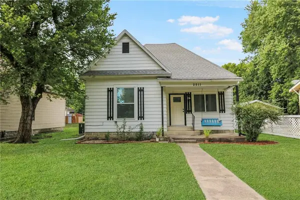 2511 Clark Avenue, Parsons, KS 67357