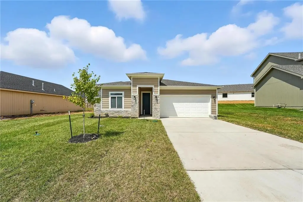 17561 Spivey Street, Gardner, KS 66030 - #1