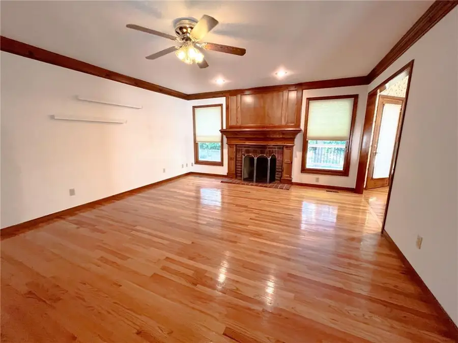 1231 Wildbriar Drive, Liberty, MO 64068 - #3