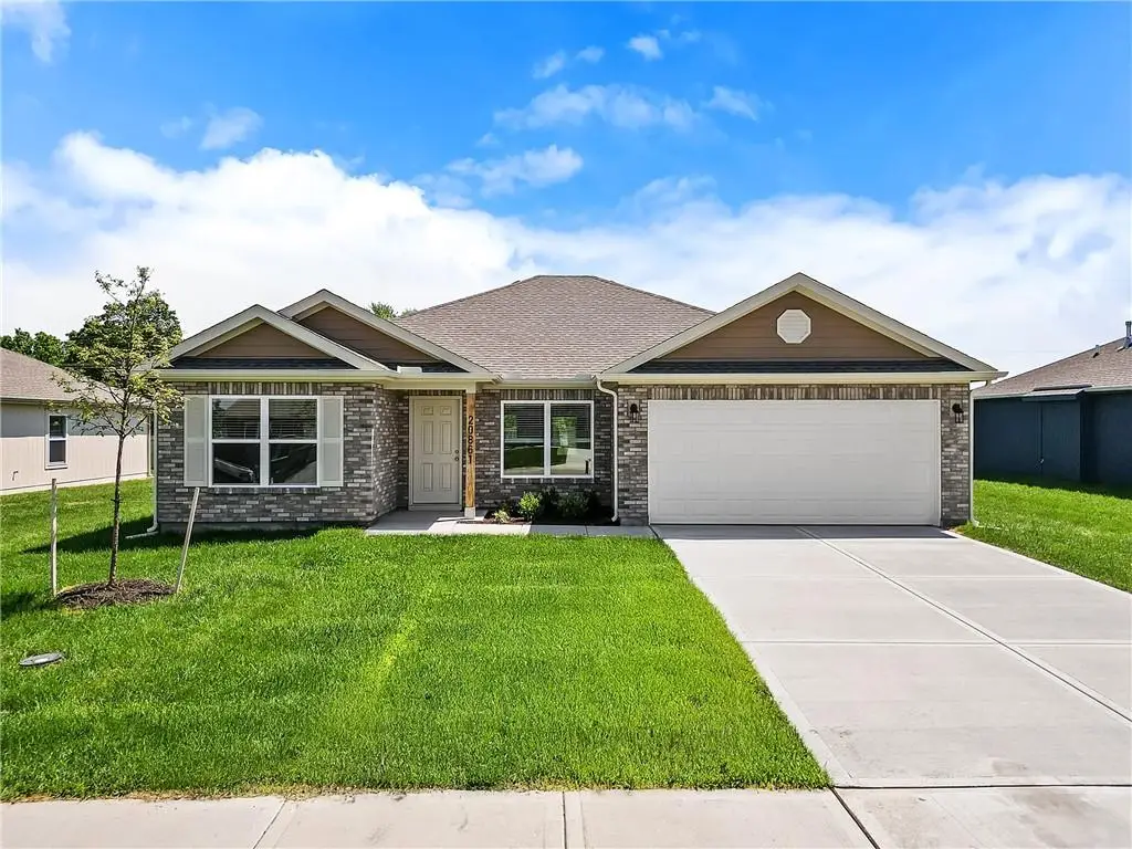 1608 SW 9th Street, Oak Grove, MO 64075 - #1