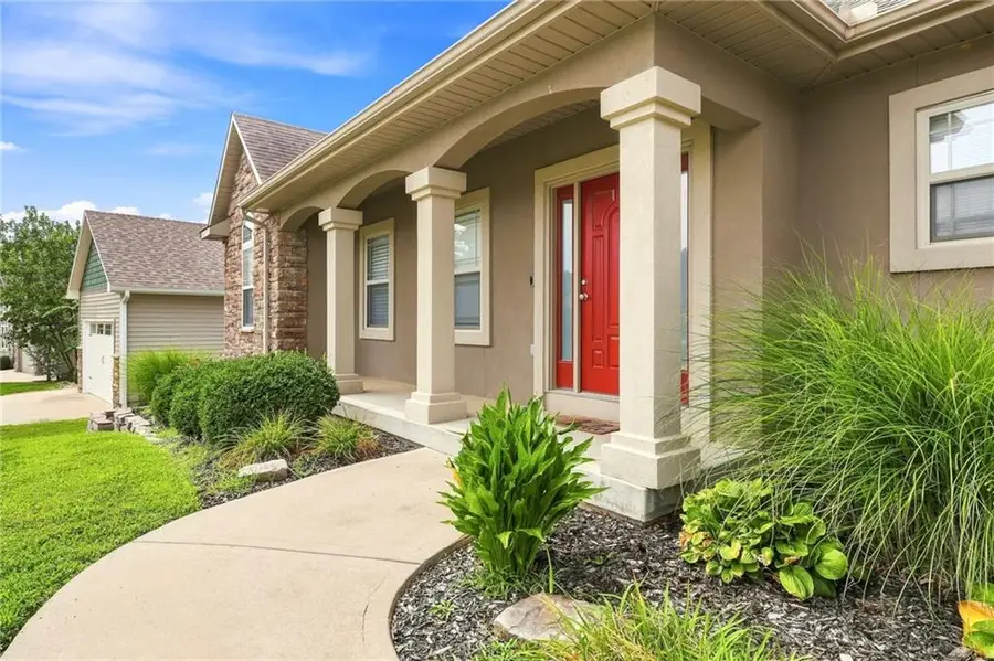 628 Oakmont Drive, Warrensburg, MO 64093 - #3