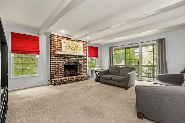 5716 Metcalf Court, Overland Park, KS 66202
