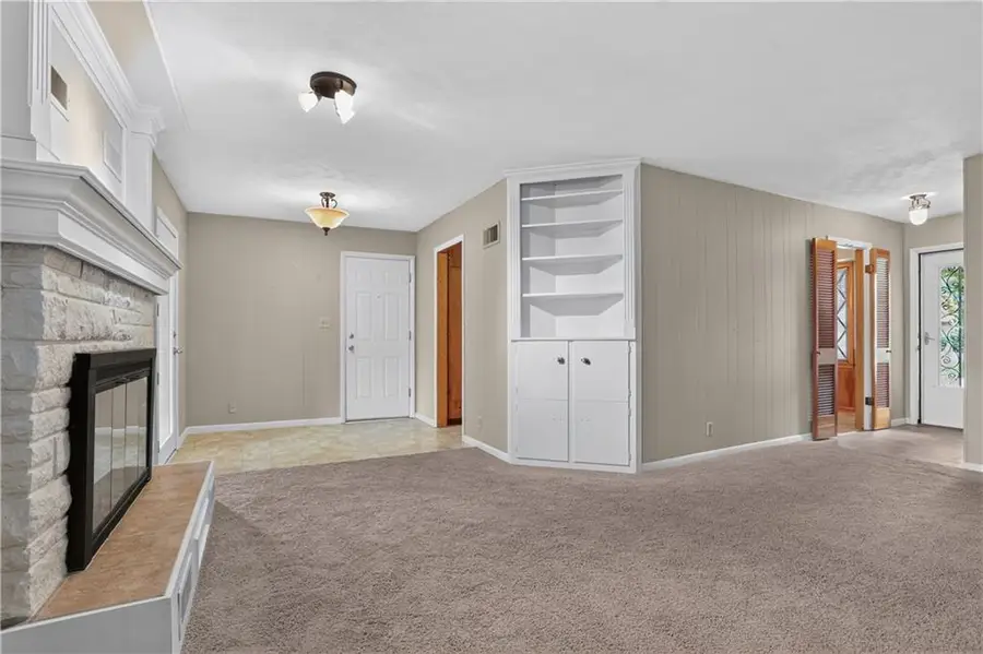 3700 Harvard Avenue, Independence, MO 64052 - #3