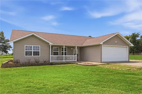 612 E 4th Street, Stover, MO 65078