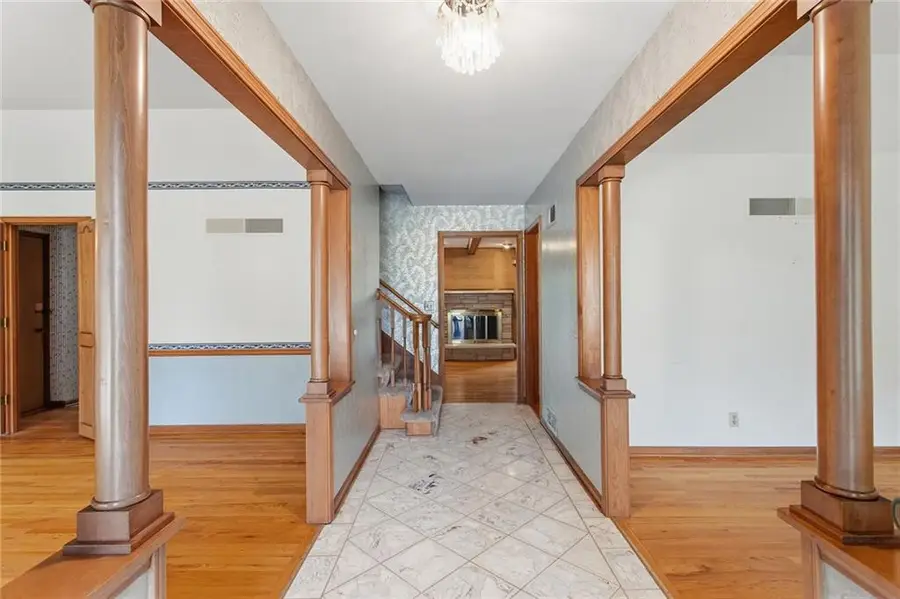 3607 NE 62nd Terrace, Gladstone, MO 64119 - #3