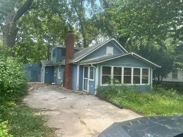 1315 S Osage Street, Independence, MO 64055 - #2