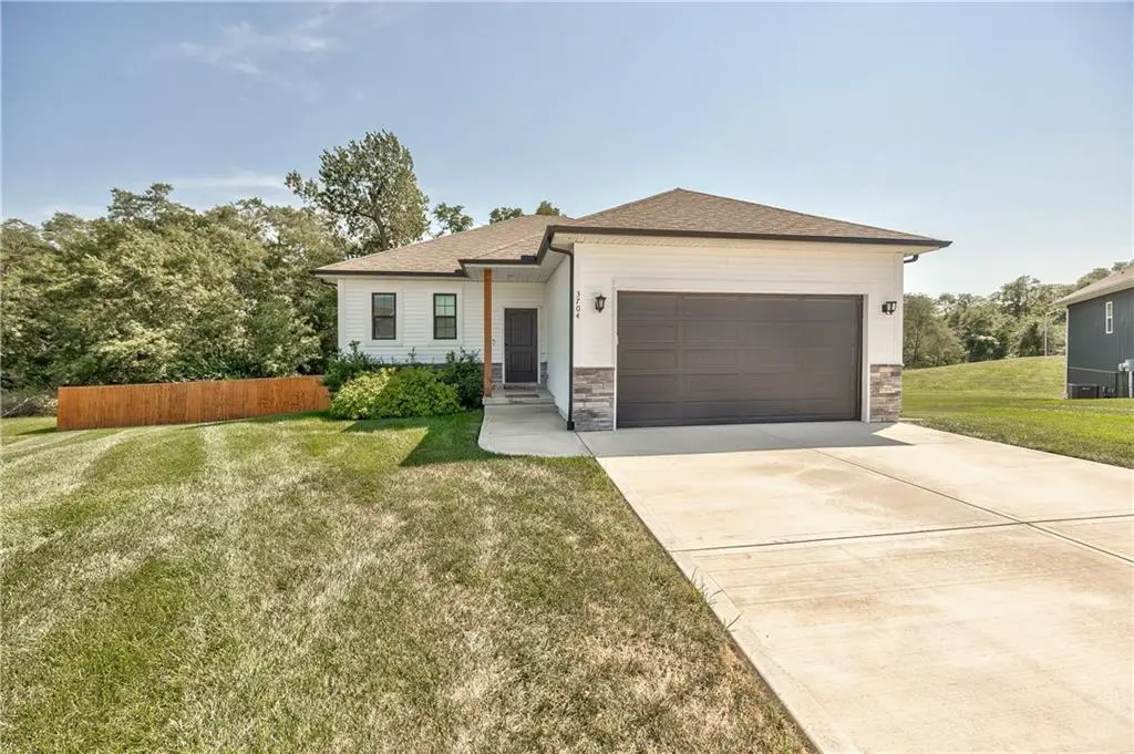 3704 NW 95th Street, Kansas City, MO 64154 - #1
