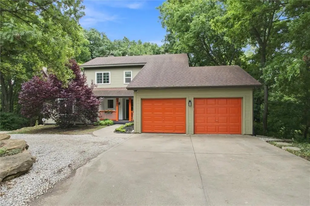 15421 Kansas Avenue, Basehor, KS 66007 - #1