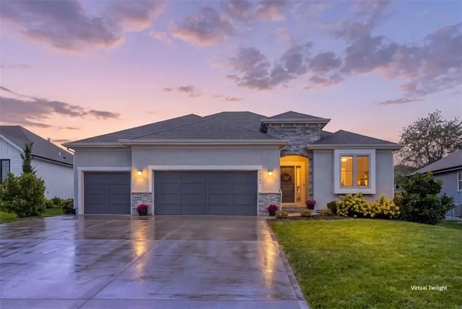 20108 Barker Street, Spring Hill, KS 66083 - #3