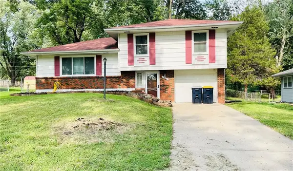11703 Belmont Avenue, Kansas City, MO 64134