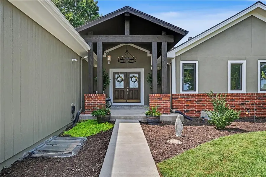 19960 Briar Street, Stilwell, KS 66085 - #2