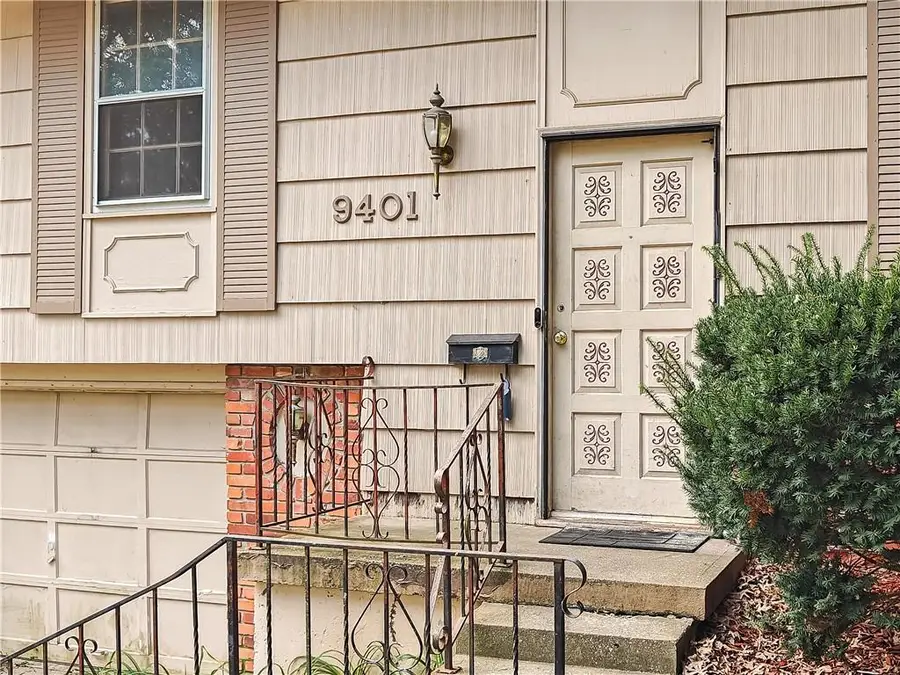 9401 E 81st Terrace, Kansas City, MO 64138 - #2