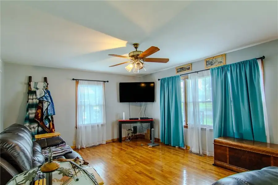 409 S High Street S, Butler, MO 64730 - #3