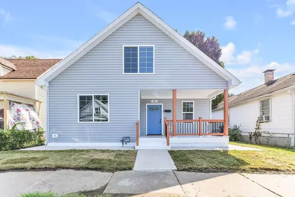 825 S 19th Street, St Joseph, MO 64507