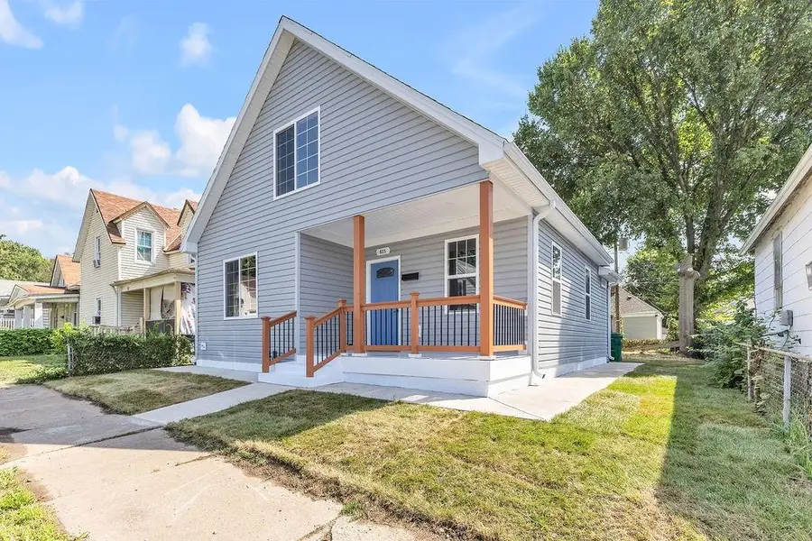 825 S 19th Street, Saint Joseph, MO 64507 - #2