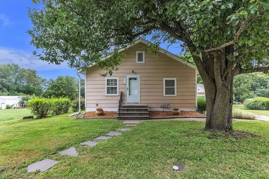 2319 Excello Drive, Saint Joseph, MO 64503 - #1