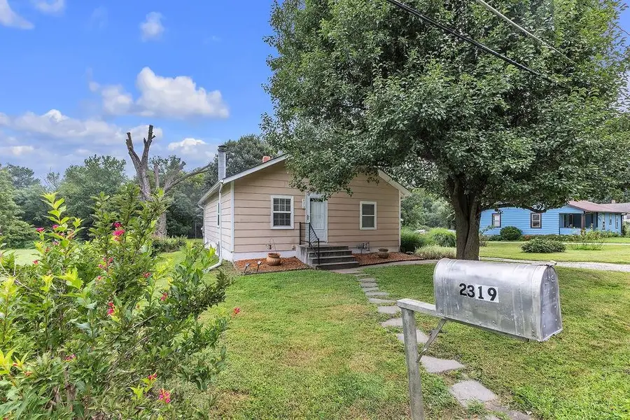 2319 Excello Drive, Saint Joseph, MO 64503 - #2