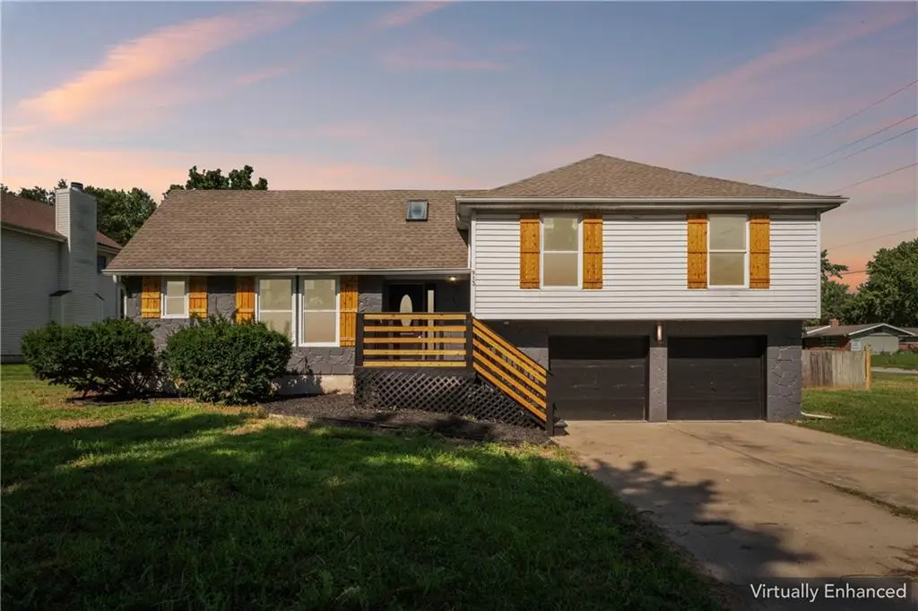 913 NW 37th Street, Blue Springs, MO 64015 - #1