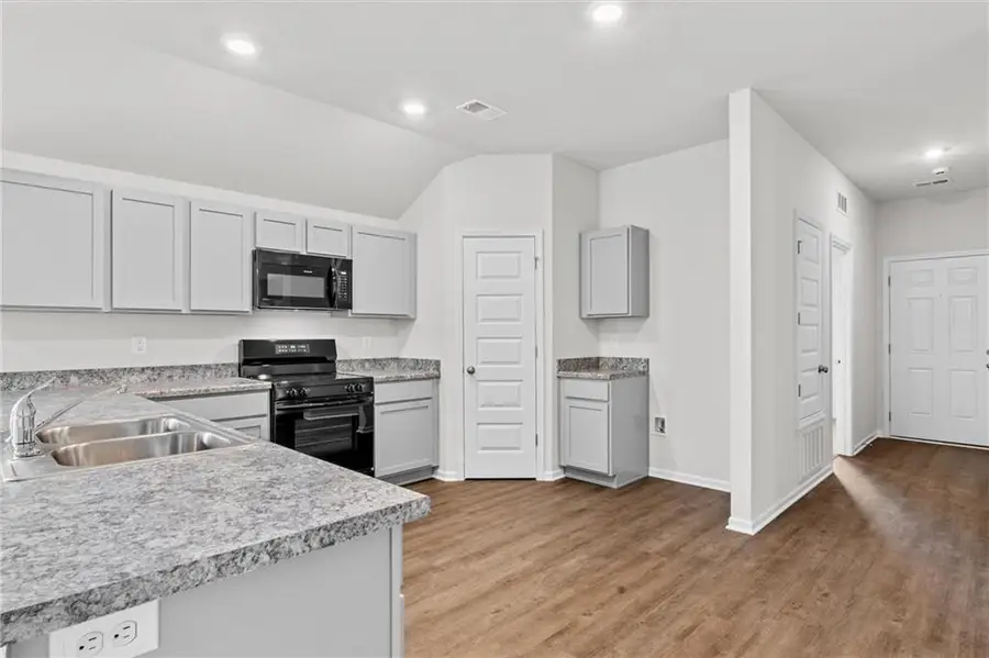 874 N Pear Street, Gardner, KS 66030 - #2