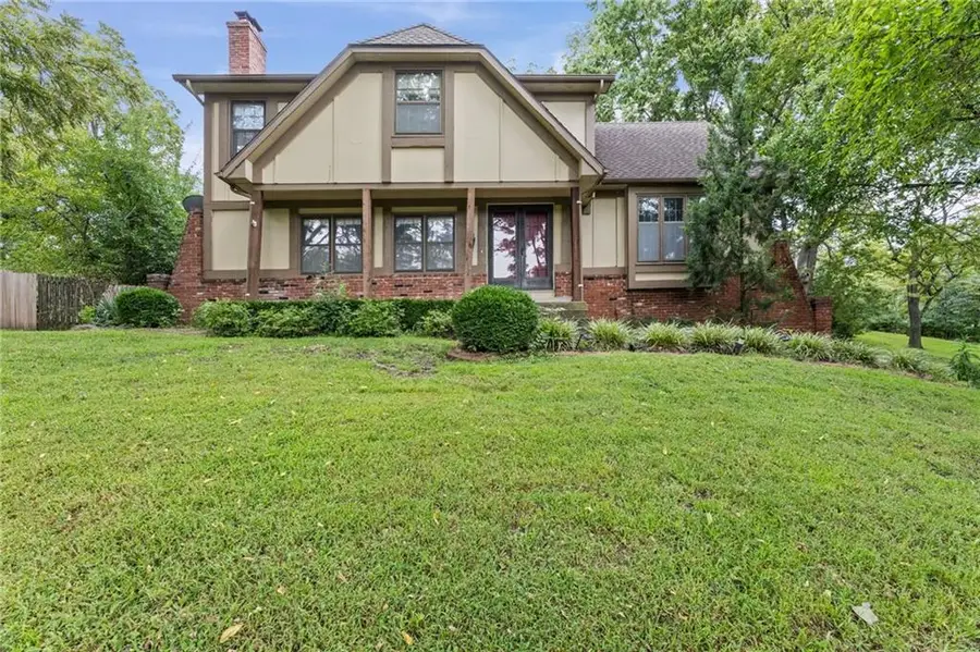 16042 Meadow Lane, Stilwell, KS 66085 - #2