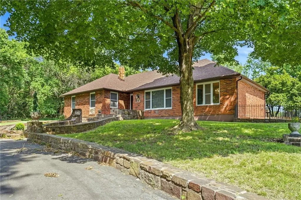 12705 S Outer Belt Road, Lone Jack, MO 64070 - #1